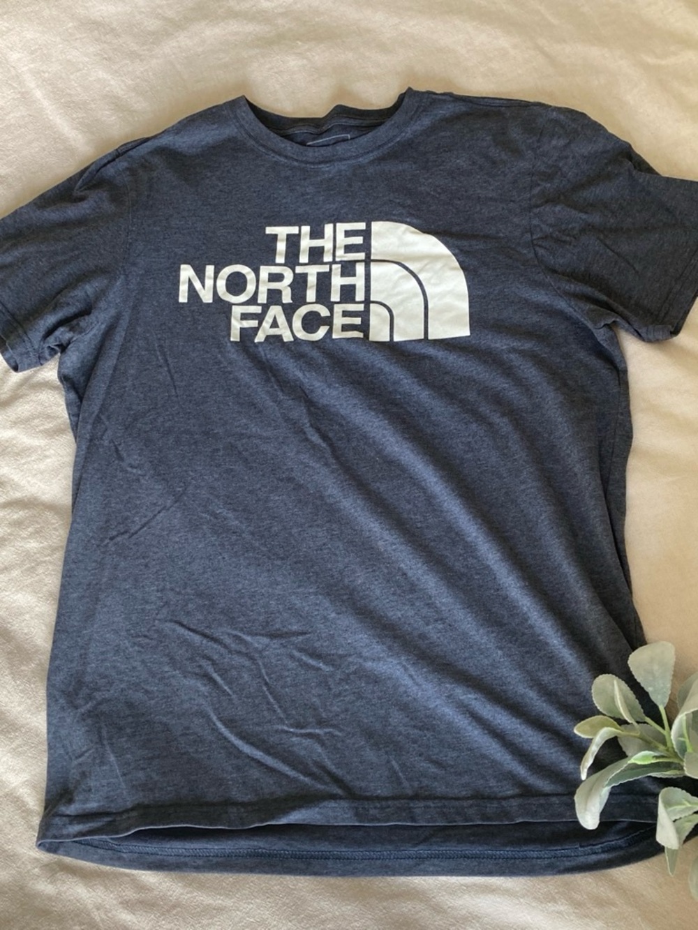 The North Face Men's Heather Navy Logo Tee